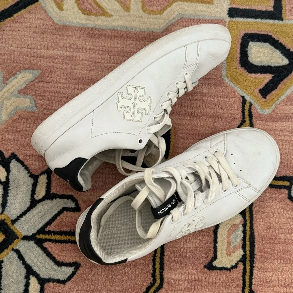 Tory Burch | Double T Howell Court sneakers ~ Size 9.5
